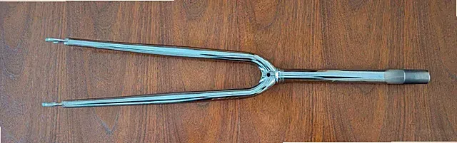 700c Chrome Plated Bicycle Fork with Eyelets