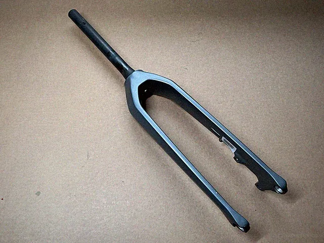 Carbon Disc Fork 650b/27.5” 1-1/8” Threadless Gravel/E-Bike/Stromer ST2