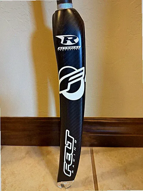 Reynolds Ouzo Pro Carbon Fiber Road Bike Fork 700C 1-1/8in Threadless Black